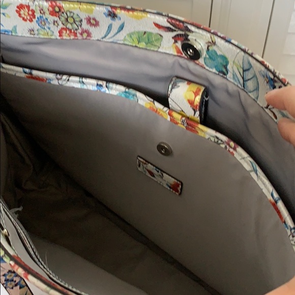 INC Quinn Quilted Floral padded laptop Large Tote - Picture 4 of 6
